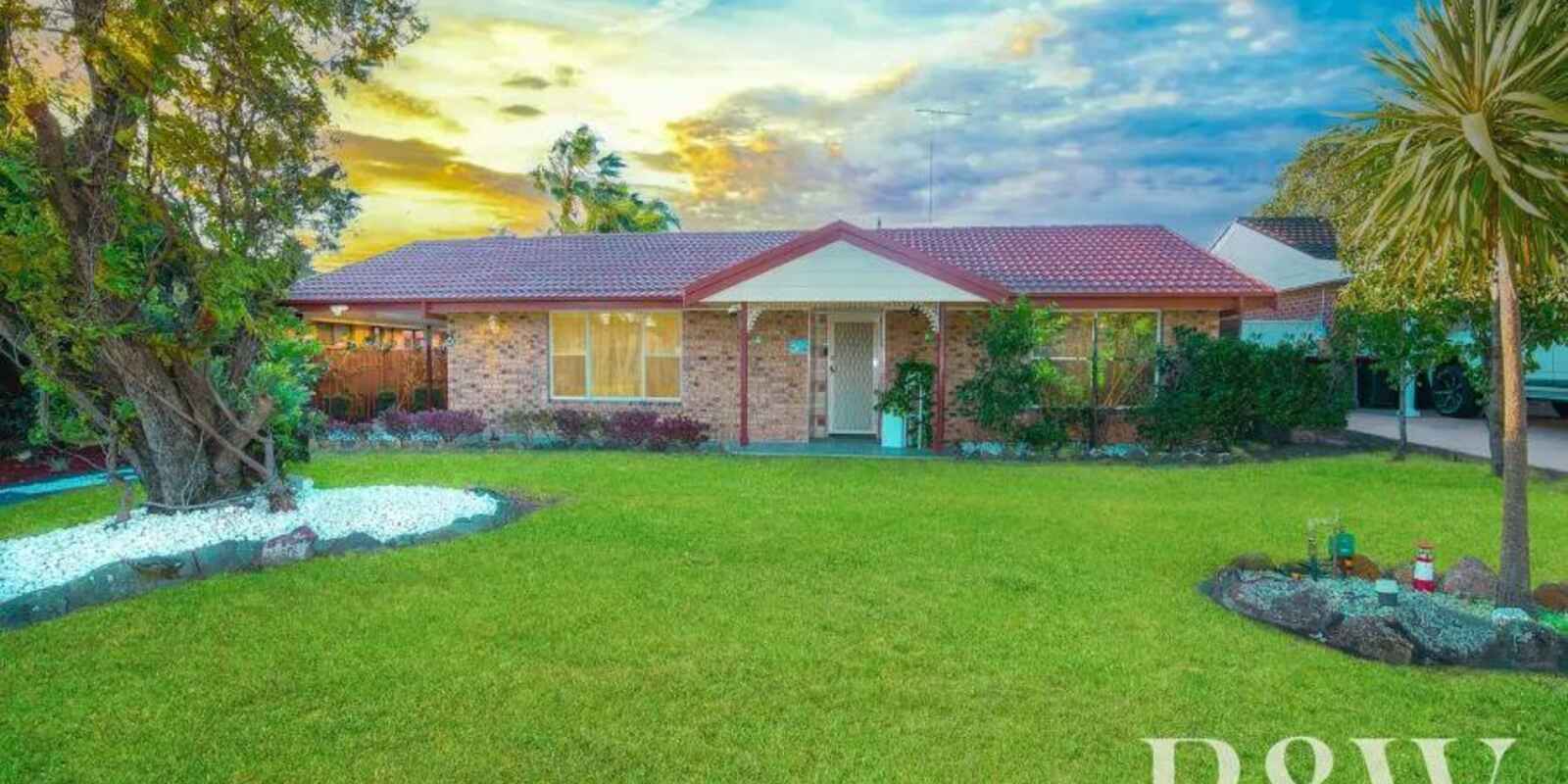 6 Summer Hill Place St Clair