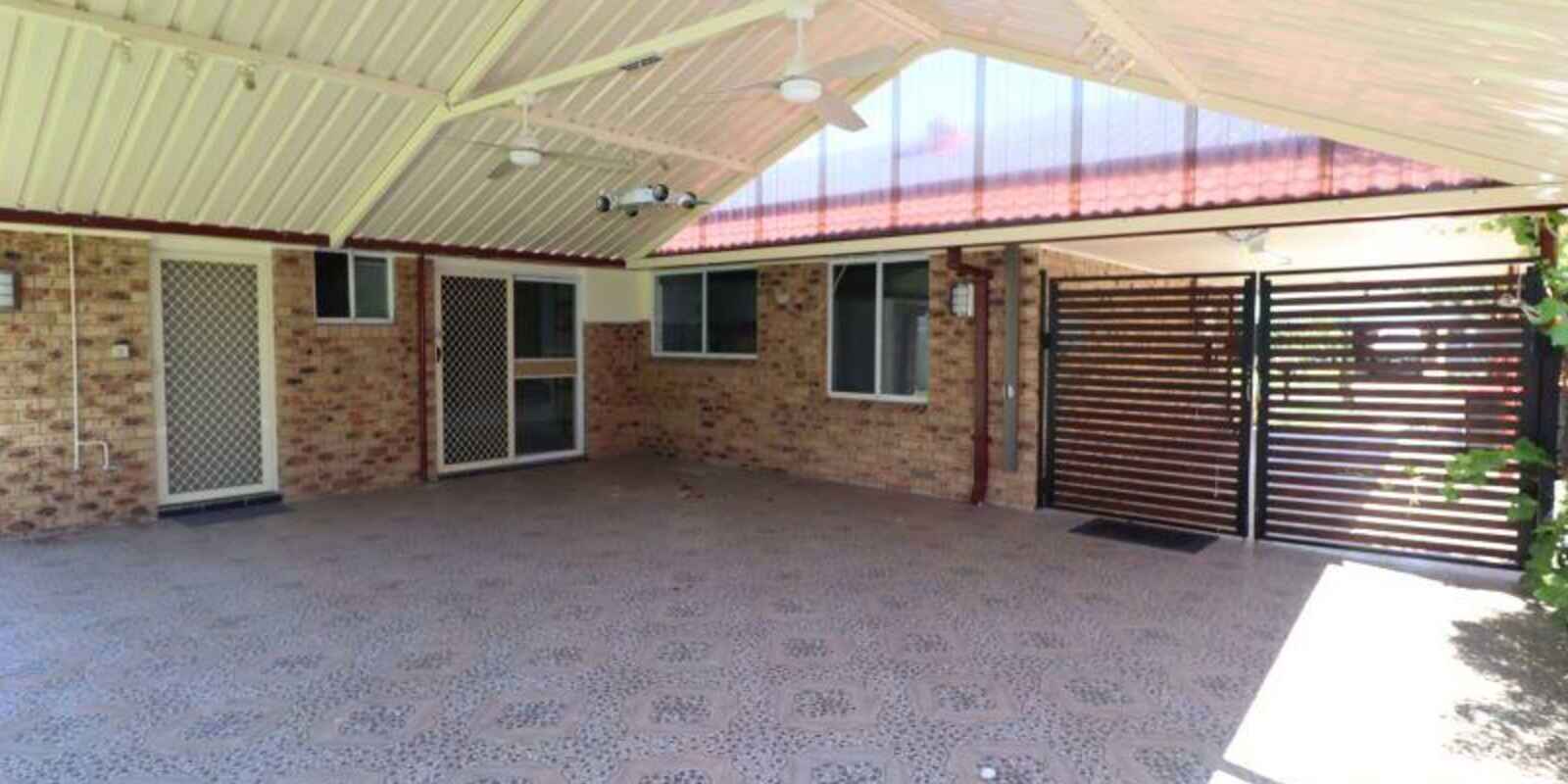 6 Summer Hill Place St Clair