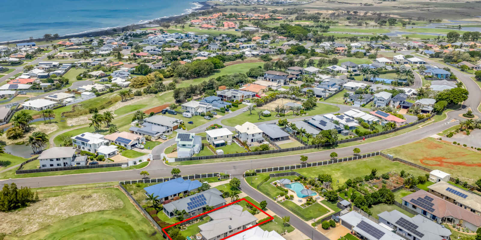 3 McCallum Close Coral Cove 3 McCallum Close Coral Cove