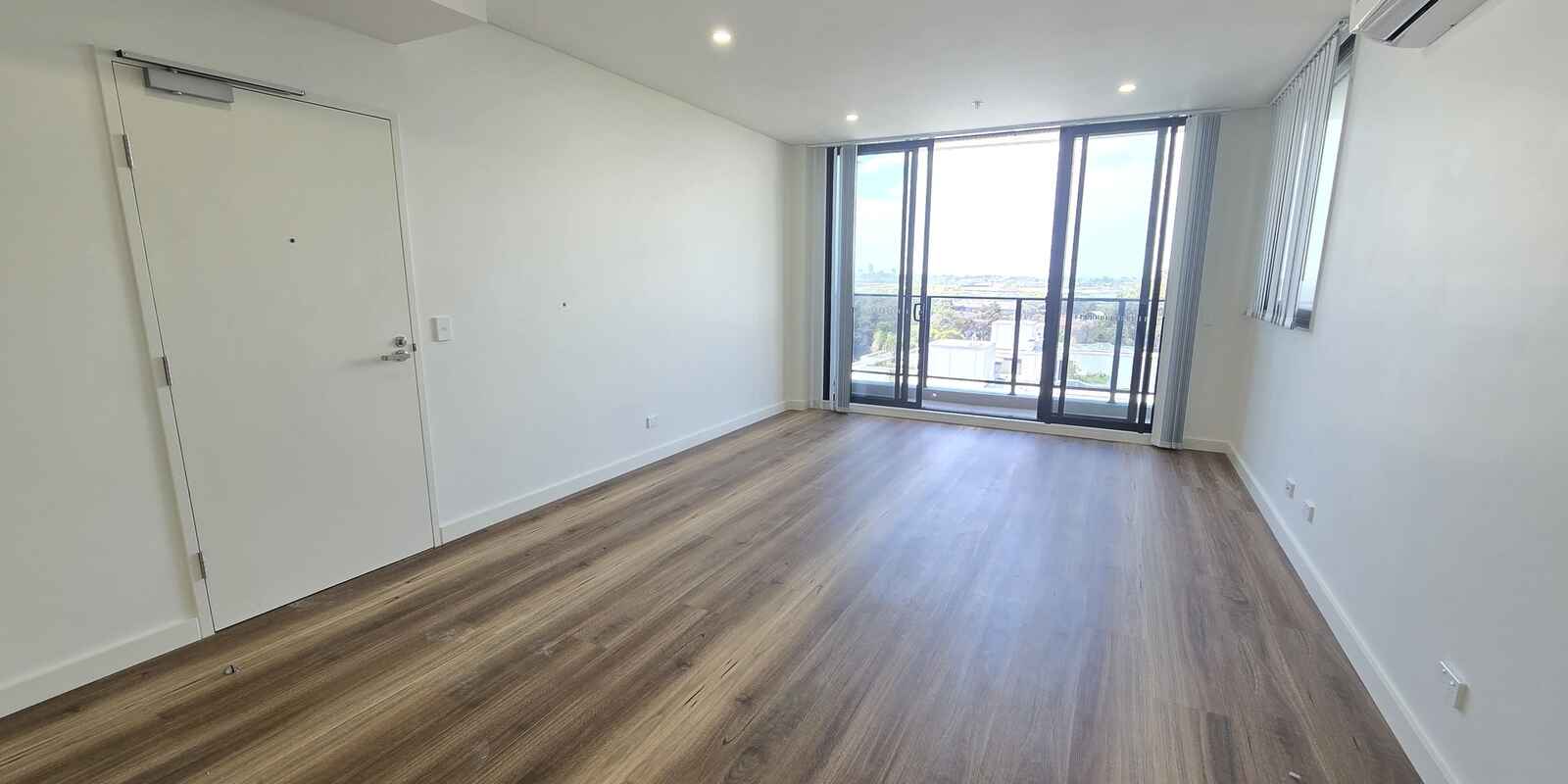 A1104/8 The Crescent Fairfield A1104/8 The Crescent Fairfield