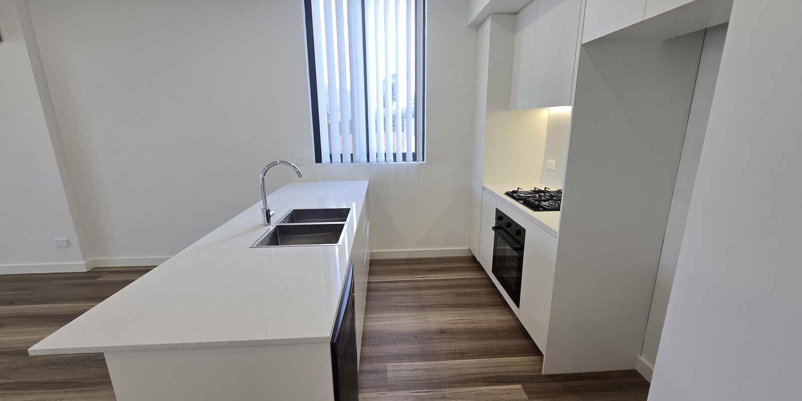 B606/6 The Crescent Fairfield B606/6 The Crescent Fairfield