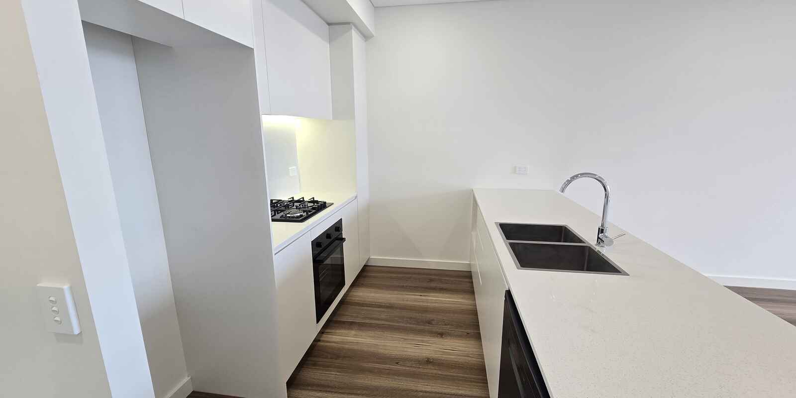 B702/6 The Crescent Fairfield