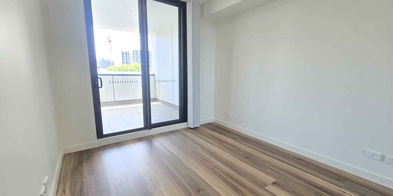 B702/6 The Crescent Fairfield