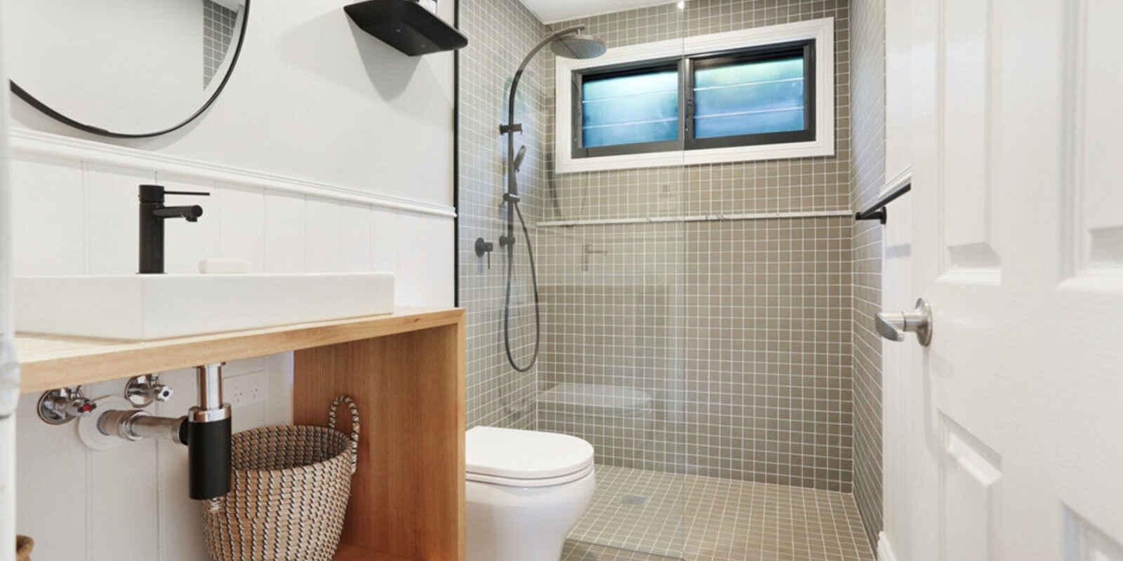 45 School Lane Exeter