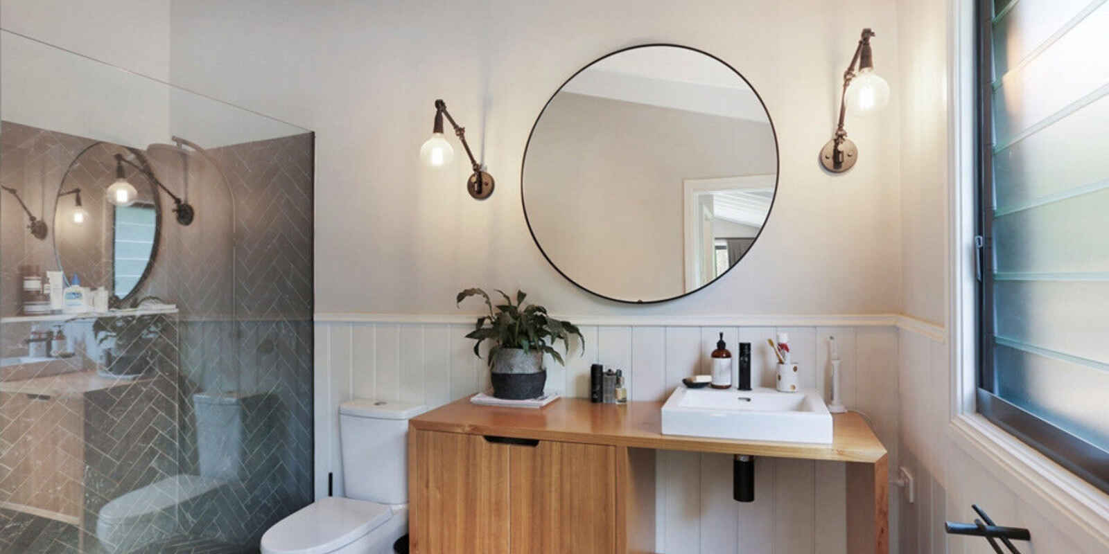 45 School Lane Exeter