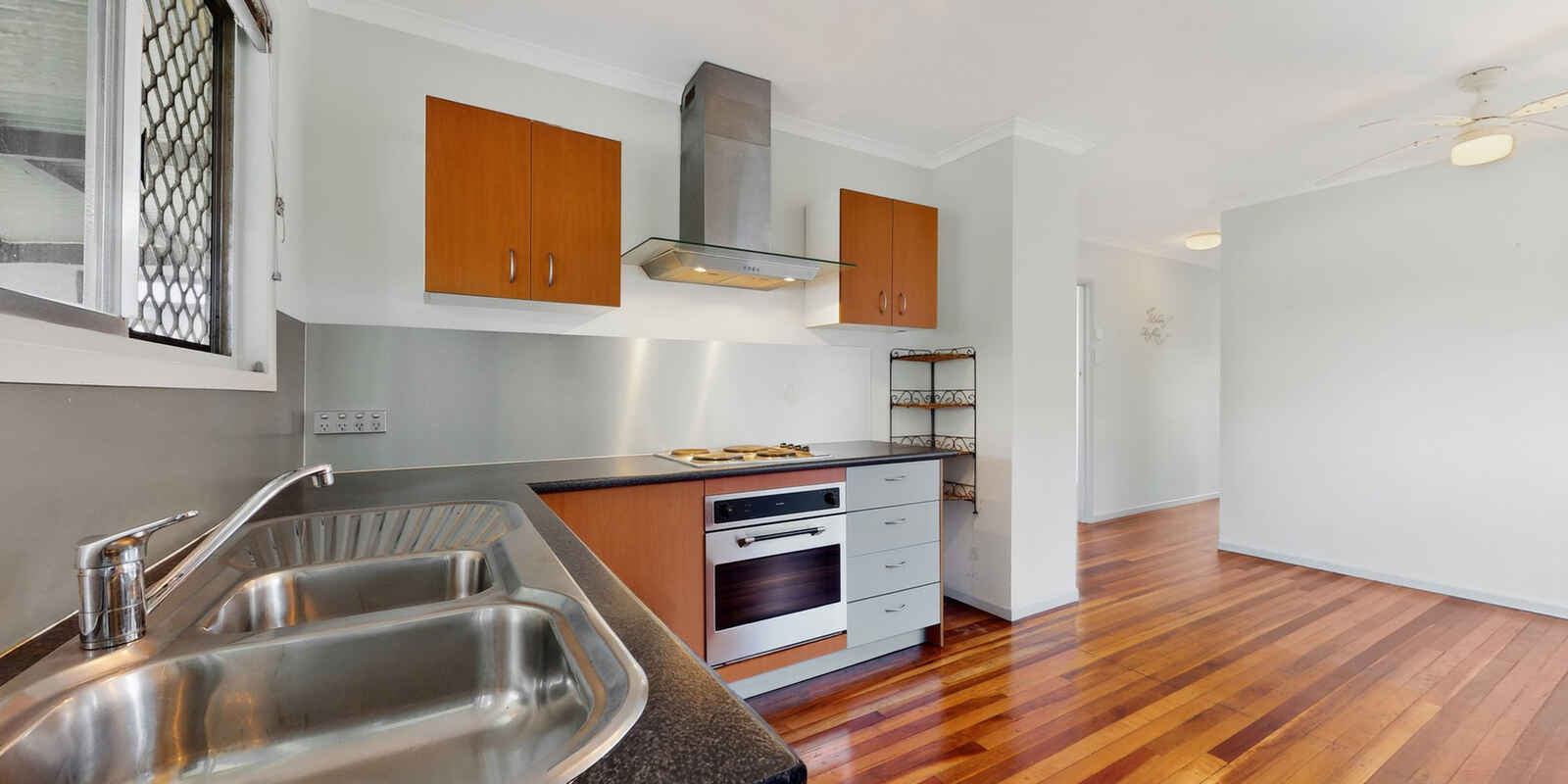 30 Bailey Road Deception Bay