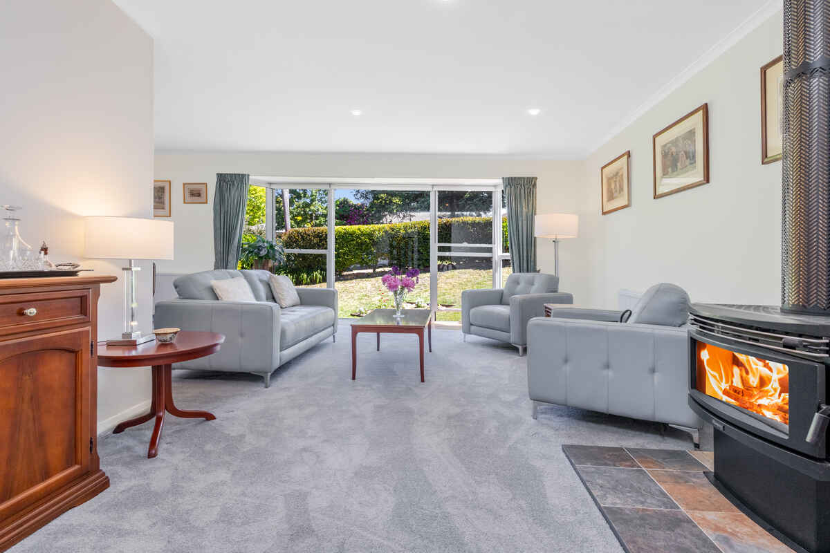 92 Govetts Leap Road Blackheath