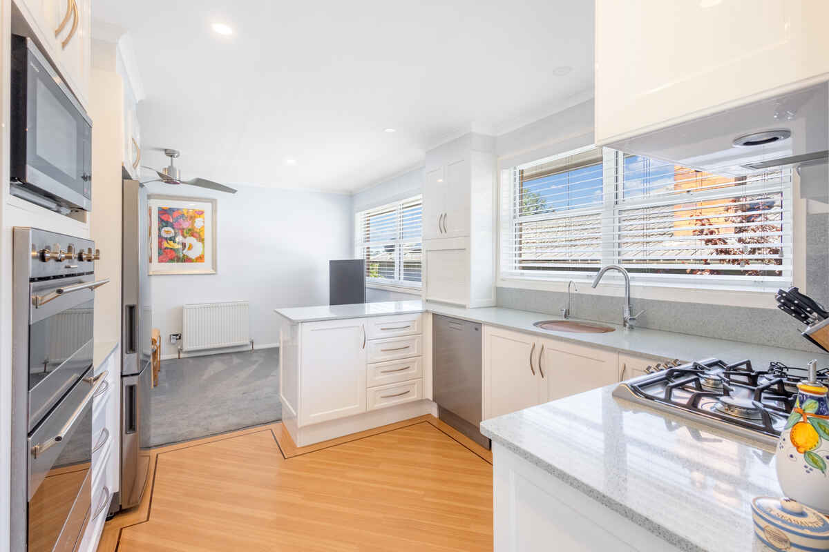 92 Govetts Leap Road Blackheath