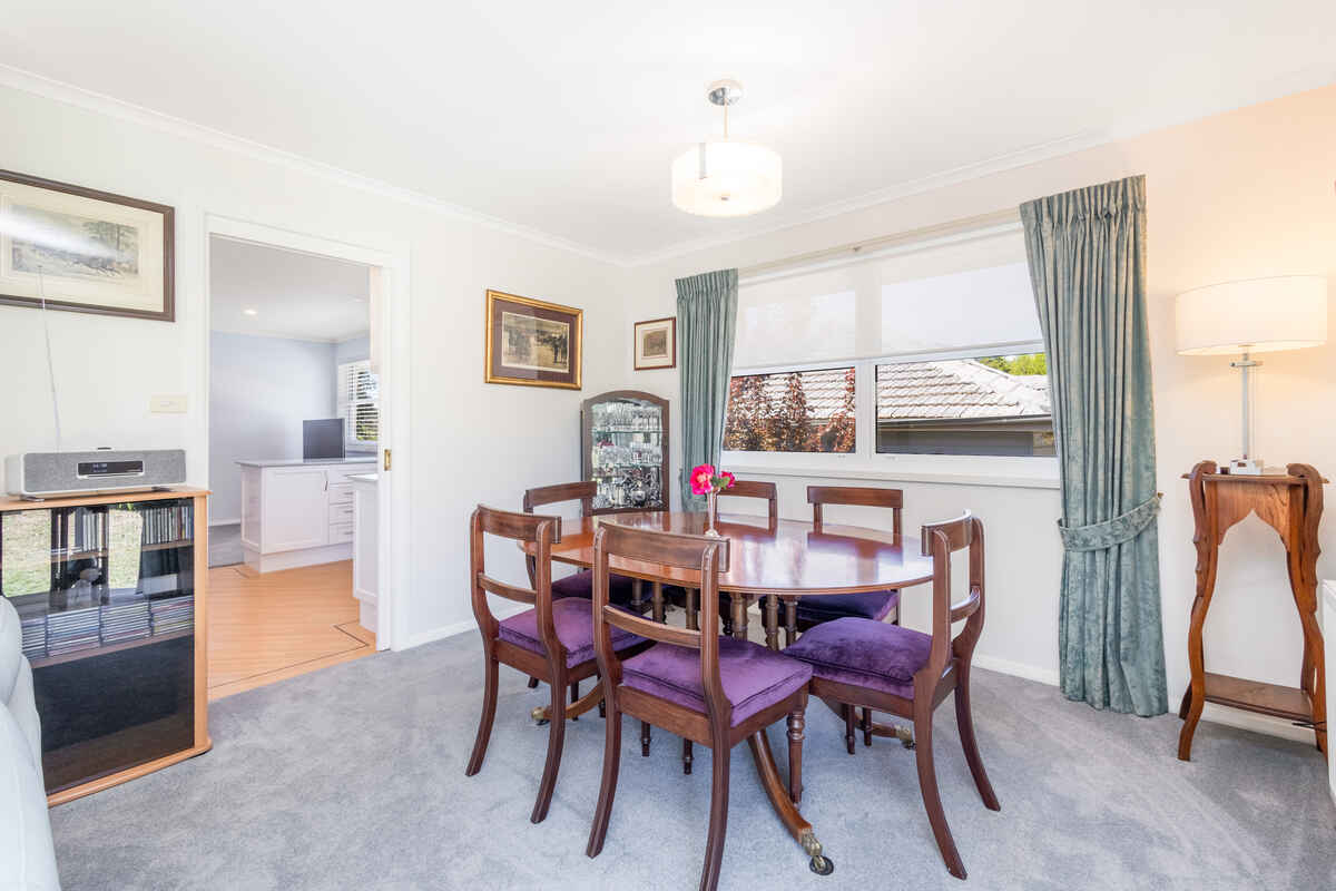 92 Govetts Leap Road Blackheath