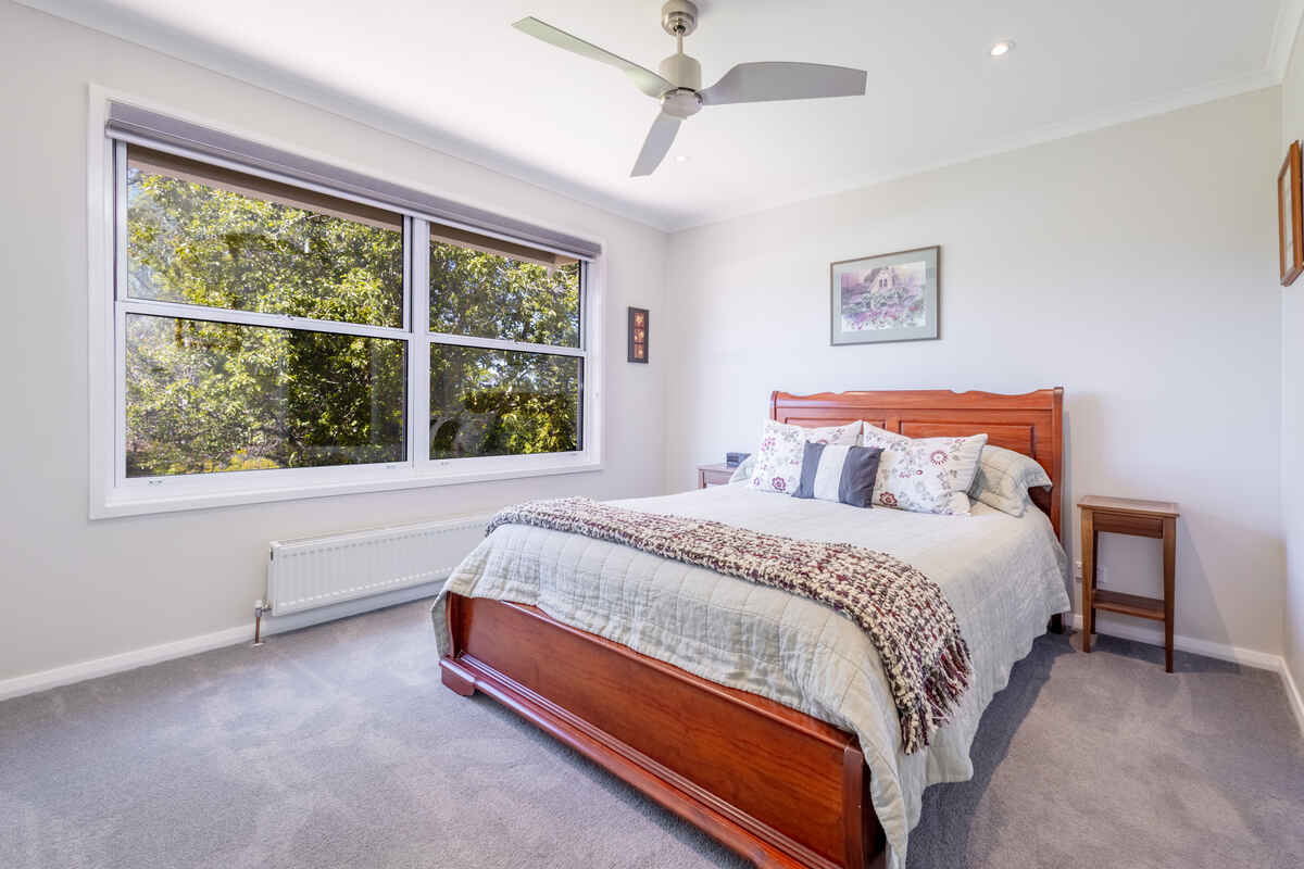 92 Govetts Leap Road Blackheath