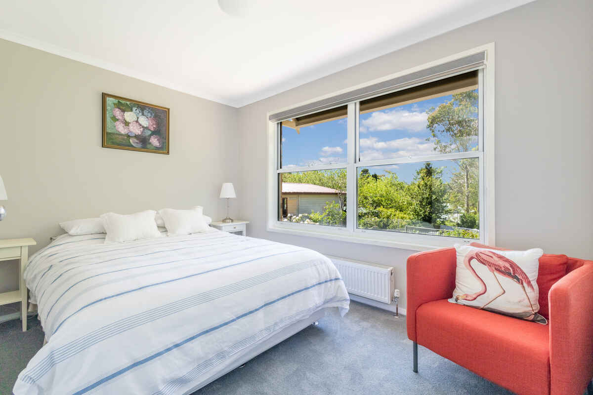 92 Govetts Leap Road Blackheath