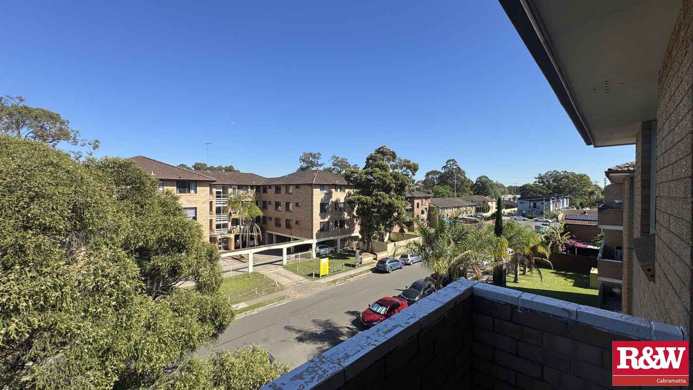 9/2 Equity Place Canley Vale