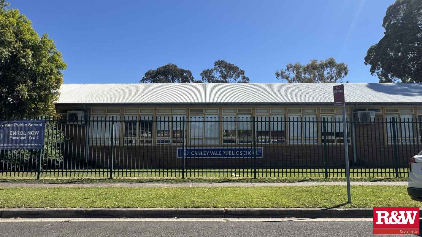 9/2 Equity Place Canley Vale