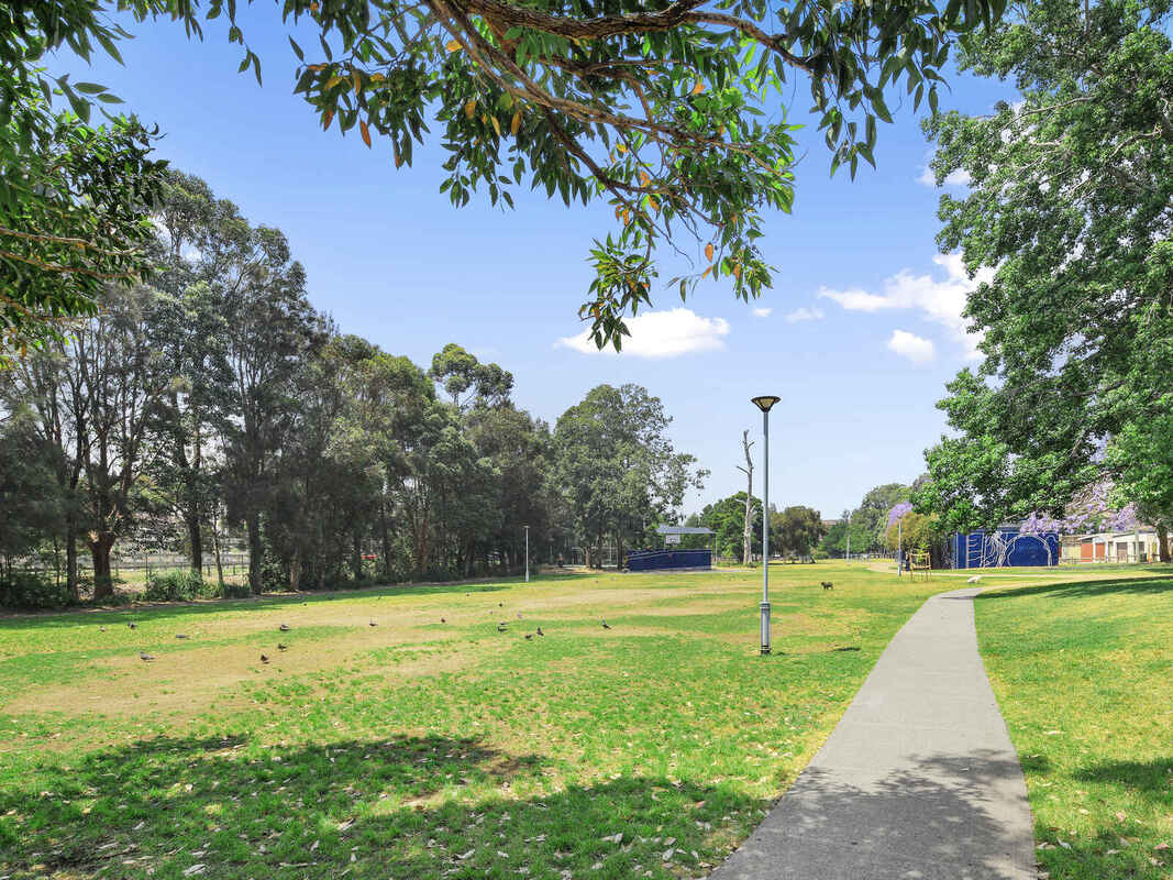 15/277 Livingstone Road Marrickville