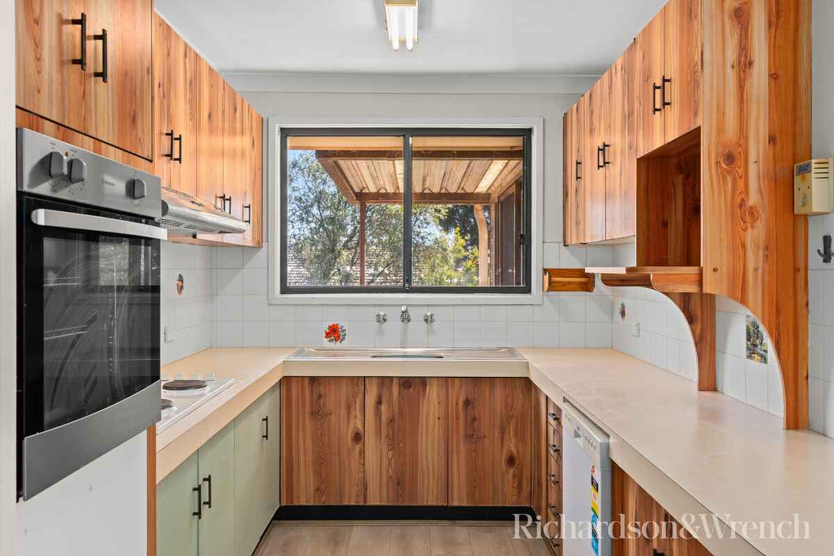 10 Northwind Avenue Point Clare