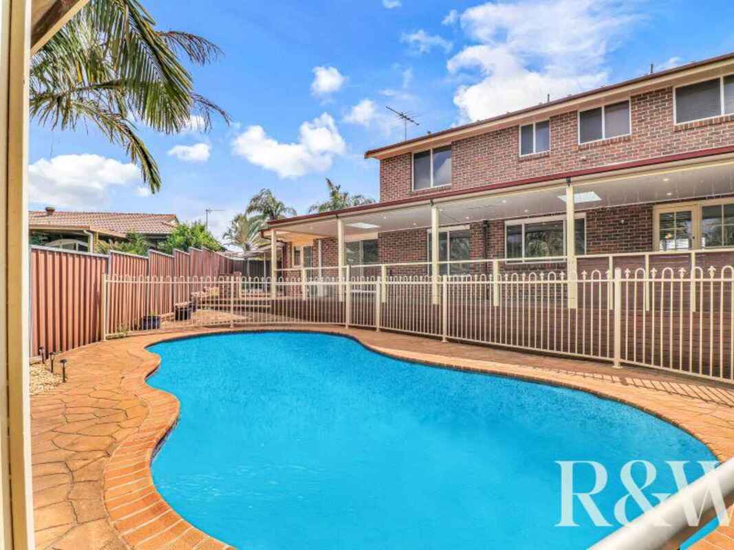 24 Lockheed Circuit St Clair