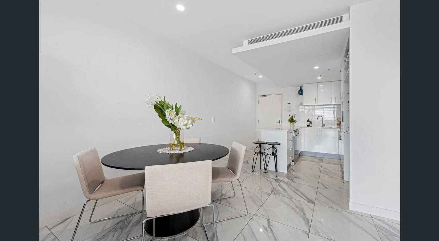 403/70-74 Carl Street Woolloongabba