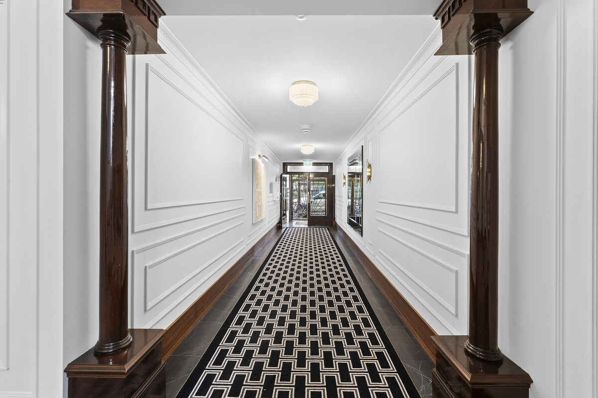 202/117d Macleay Street Potts Point