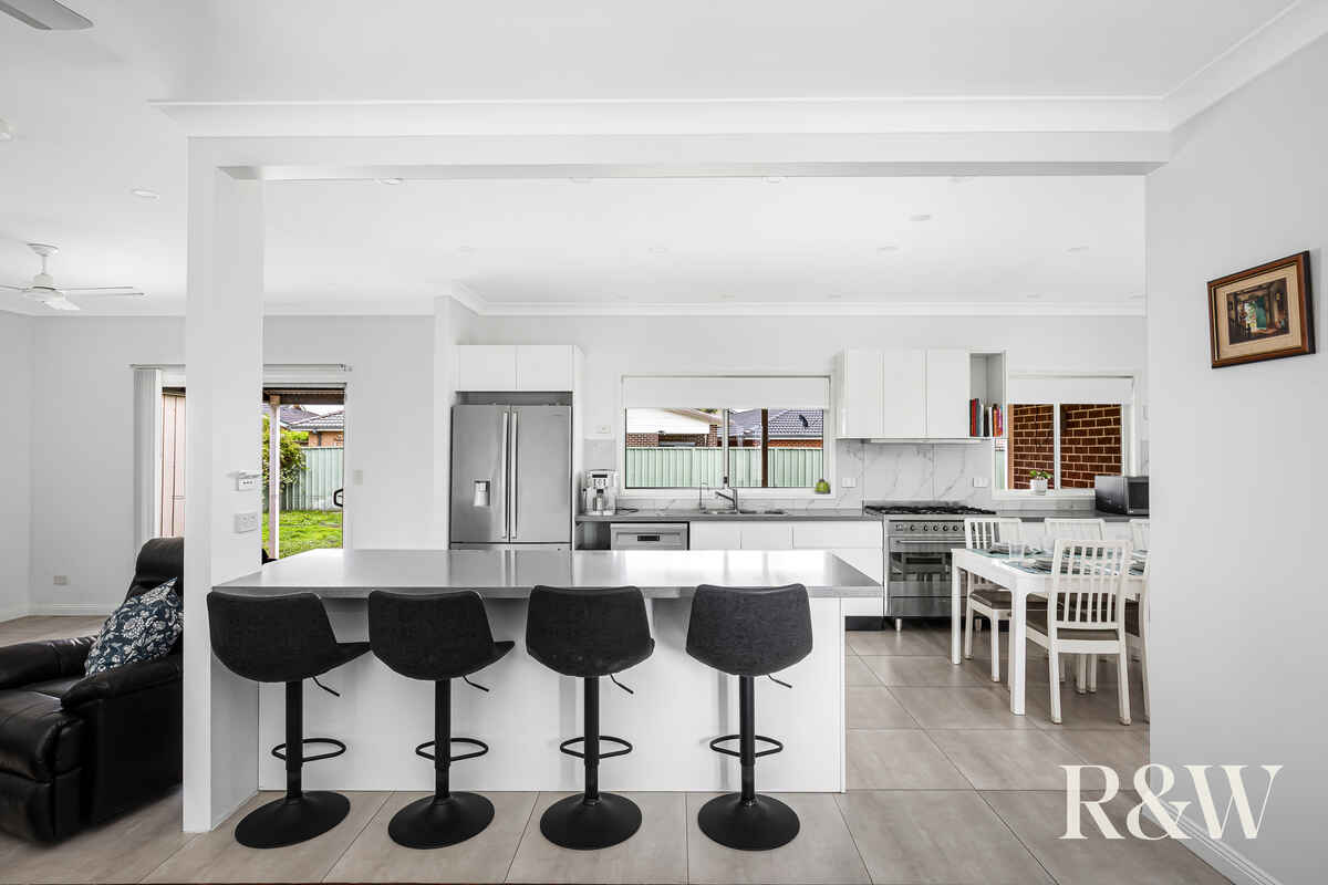 7 Hobson Place Plumpton