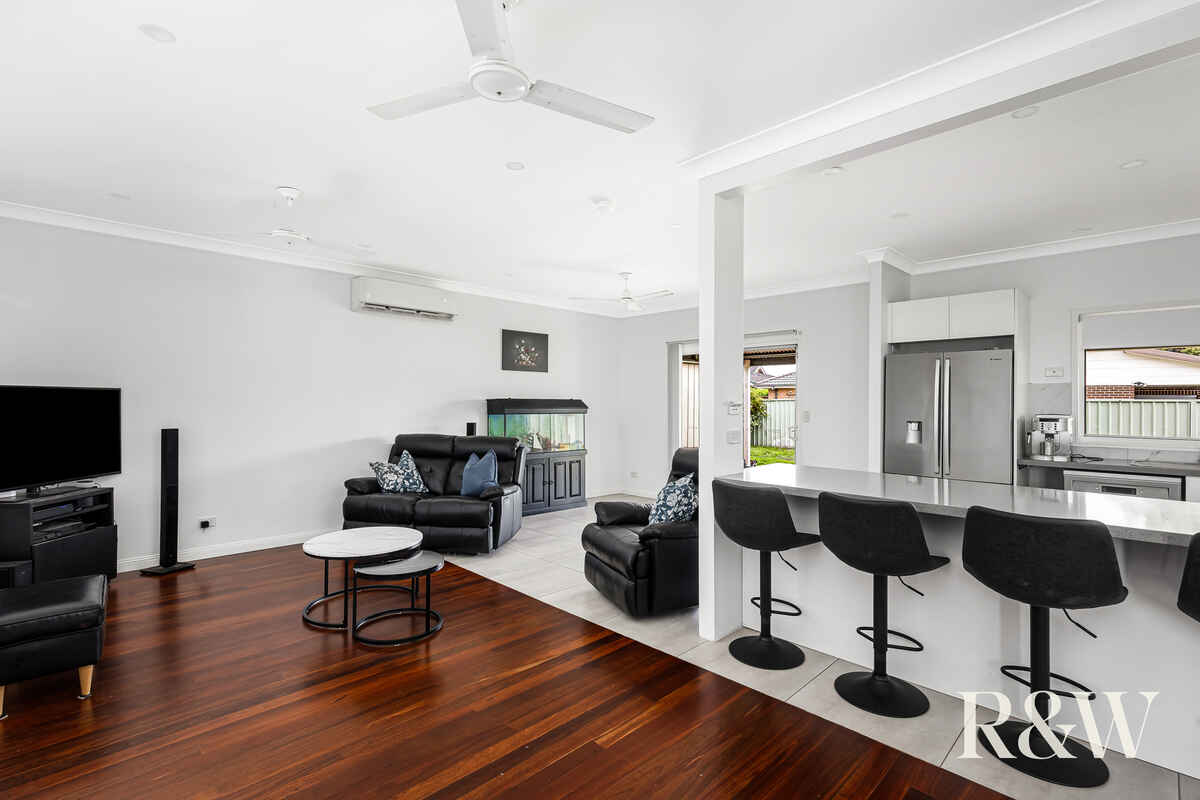 7 Hobson Place Plumpton