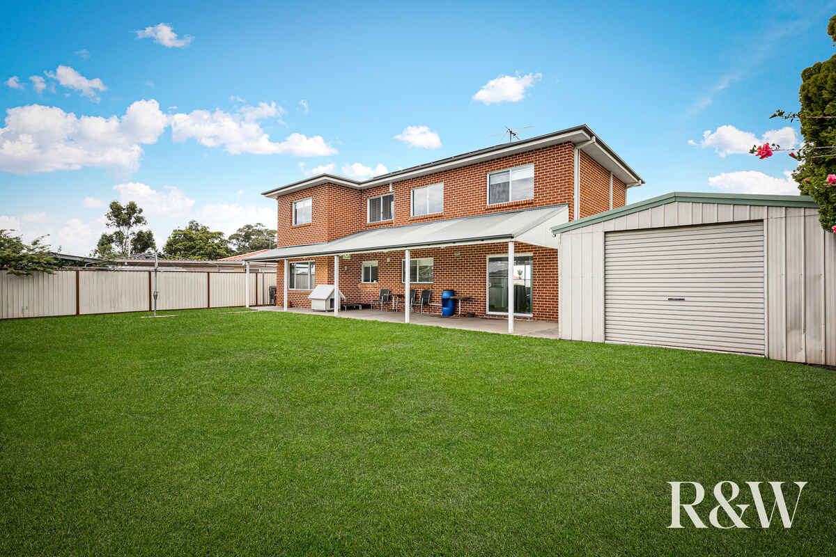 7 Hobson Place Plumpton