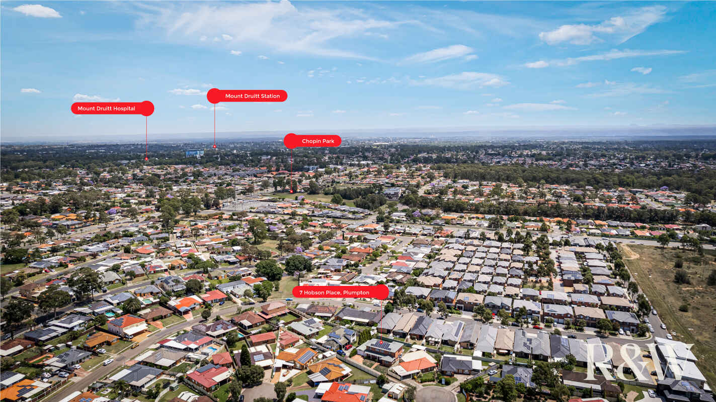 7 Hobson Place Plumpton