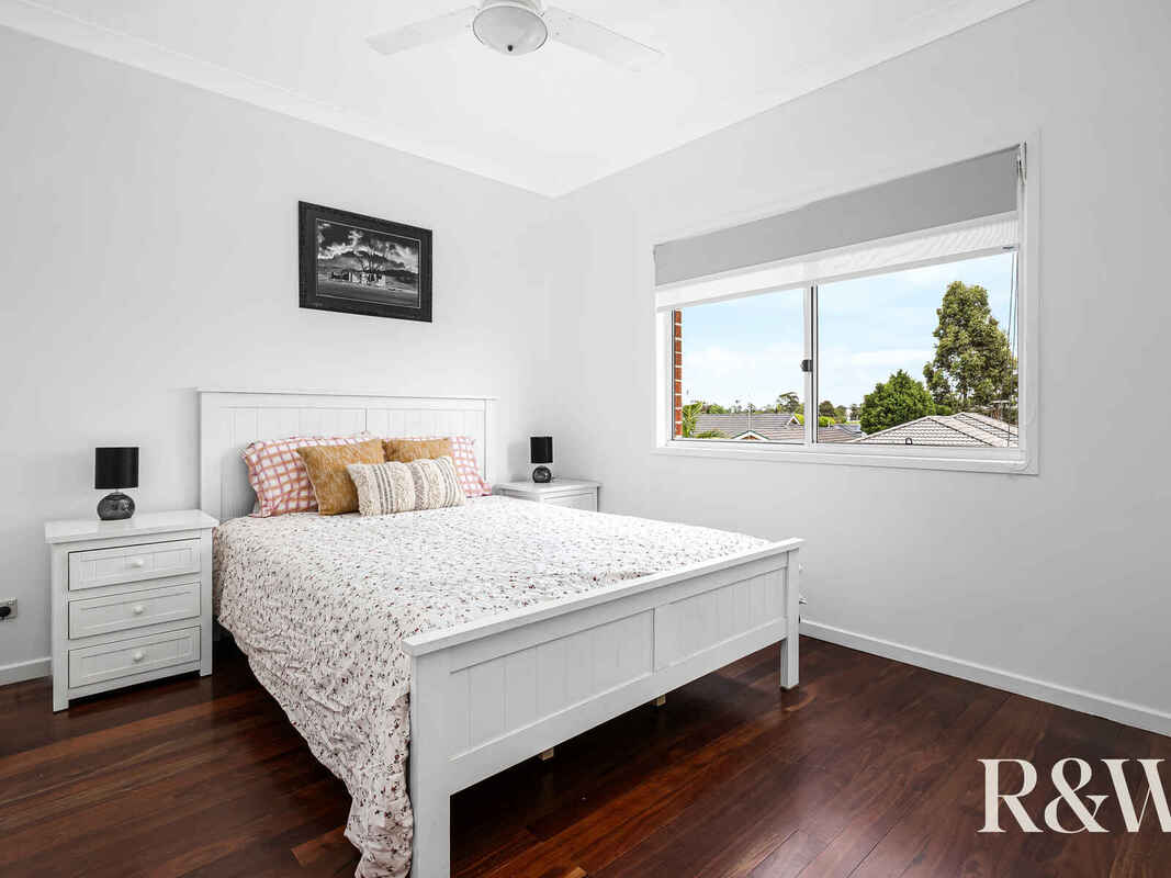 7 Hobson Place Plumpton