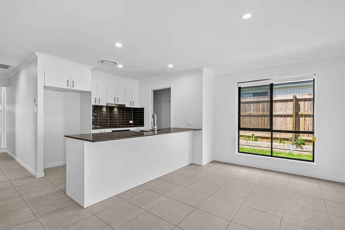 10 Celestial Road Flagstone