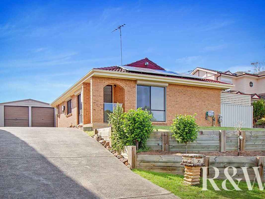 70 Coowarra Drive St Clair