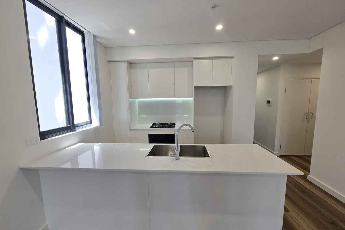 B206/6 The Crescent Fairfield