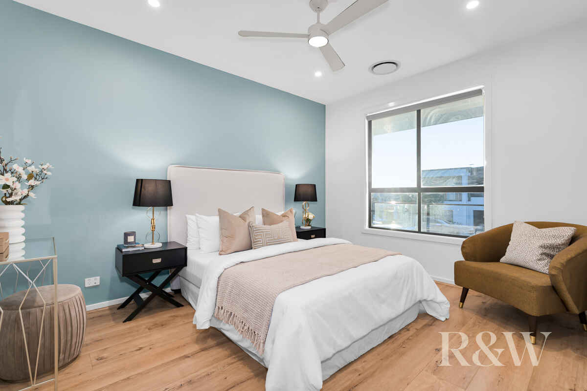 33 LETHBRIDGE ROAD Austral