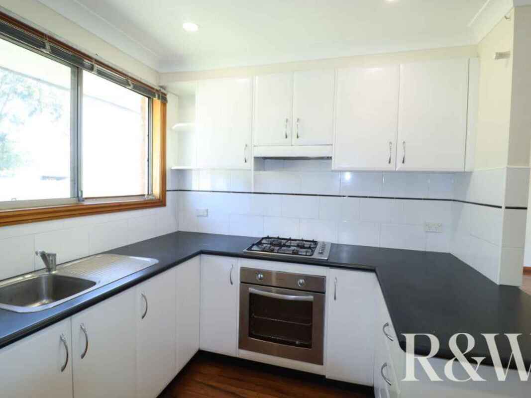 16 Tapi Glen St Clair