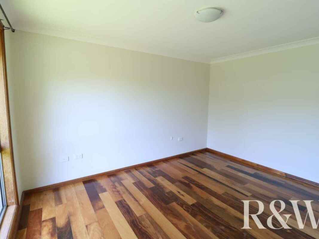 16 Tapi Glen St Clair