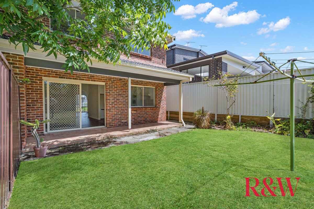 8a NORMAN STREET Punchbowl