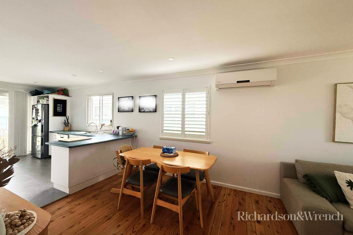 12 Wentworth Avenue South Woy Woy