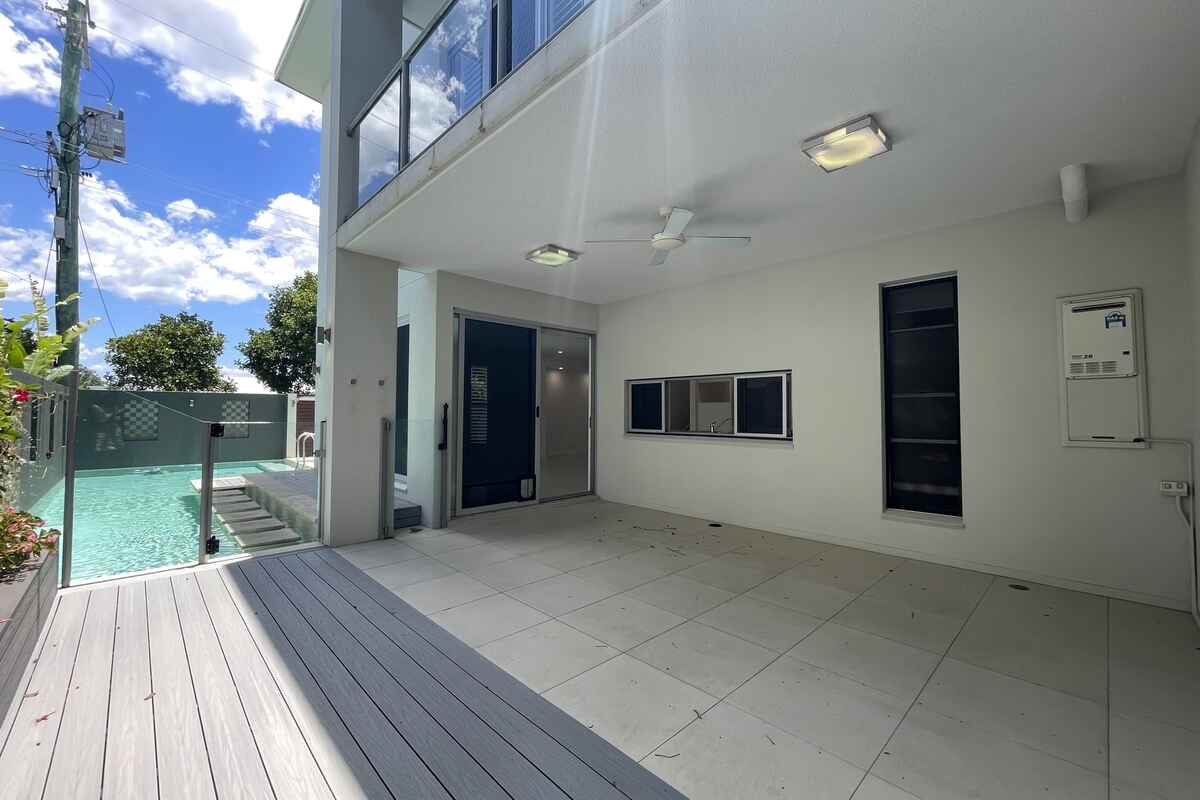 4/42-44 Sunrise Avenue Coolum Beach 4/42-44 Sunrise Avenue Coolum Beach