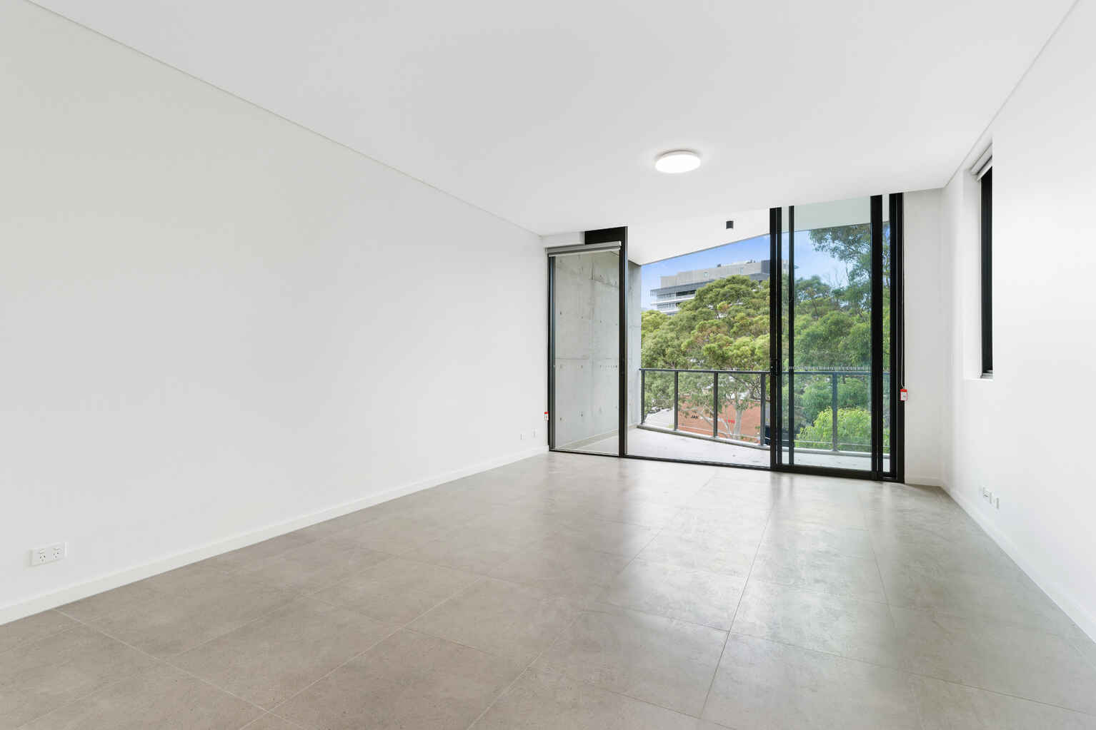 318/10-20 McEvoy Street Waterloo