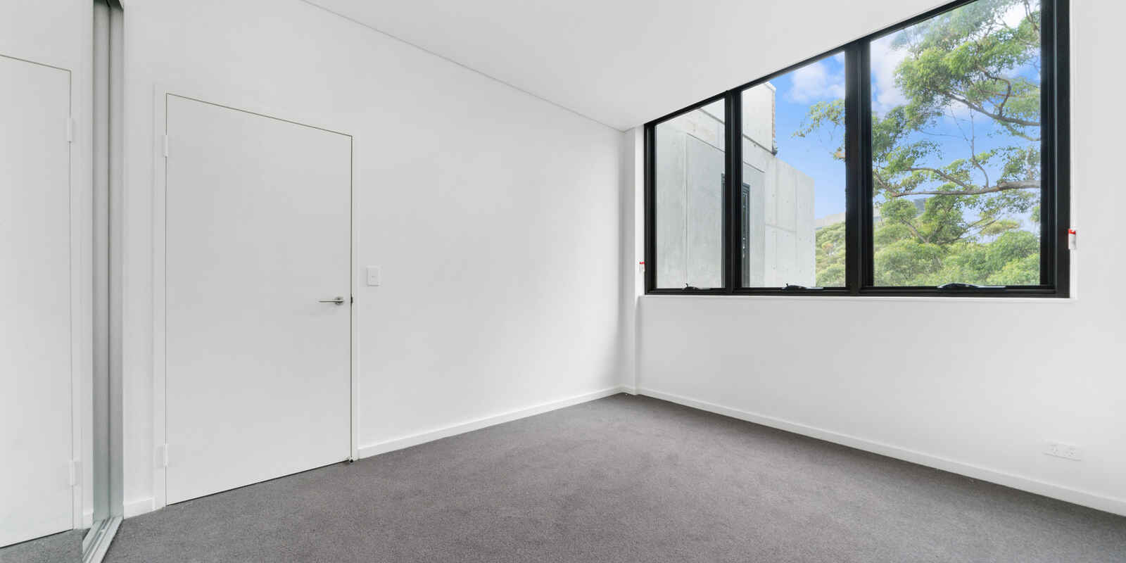 318/10-20 McEvoy Street Waterloo