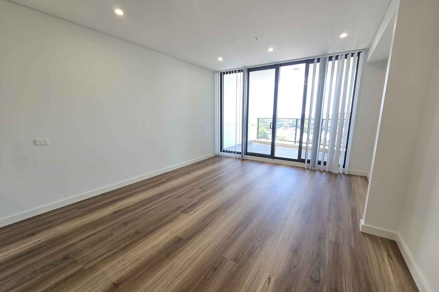 A802/8 The Crescent Fairfield A802/8 The Crescent Fairfield