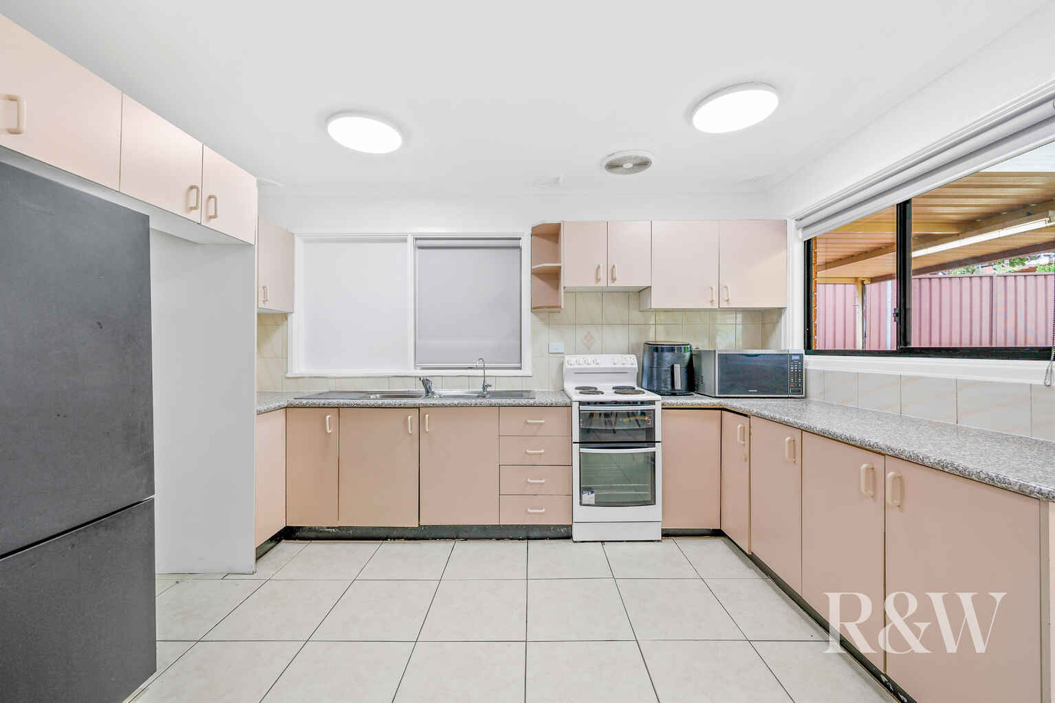 4 ARISAIG PLACE St Andrews