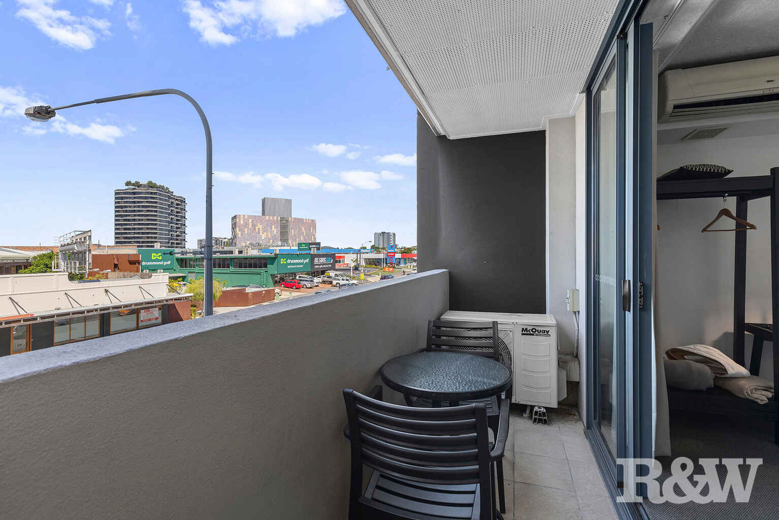 157/803 Stanley Street Woolloongabba