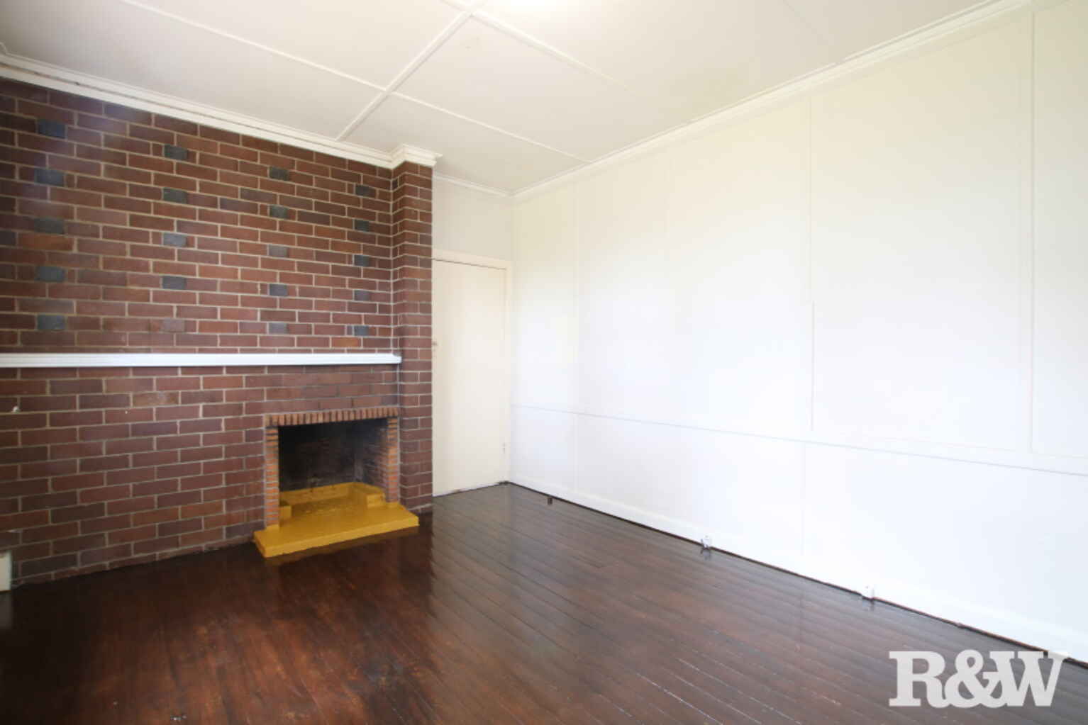 9 Griffiths Street North St Marys