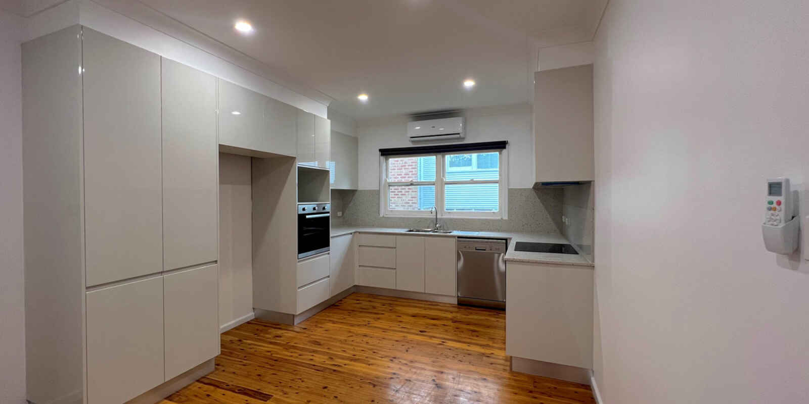 15A Alkera Crescent West Wollongong