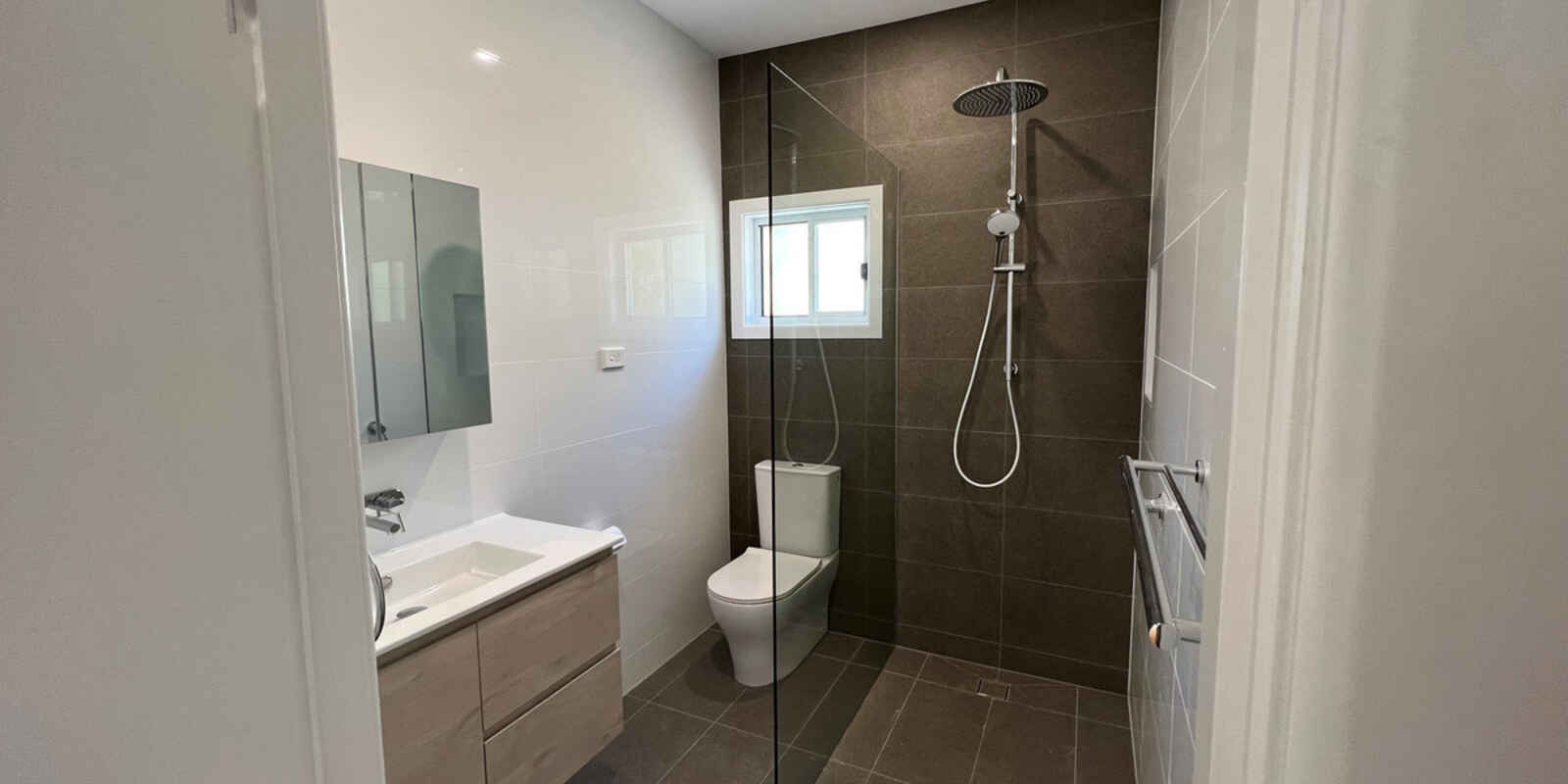 15A Alkera Crescent West Wollongong