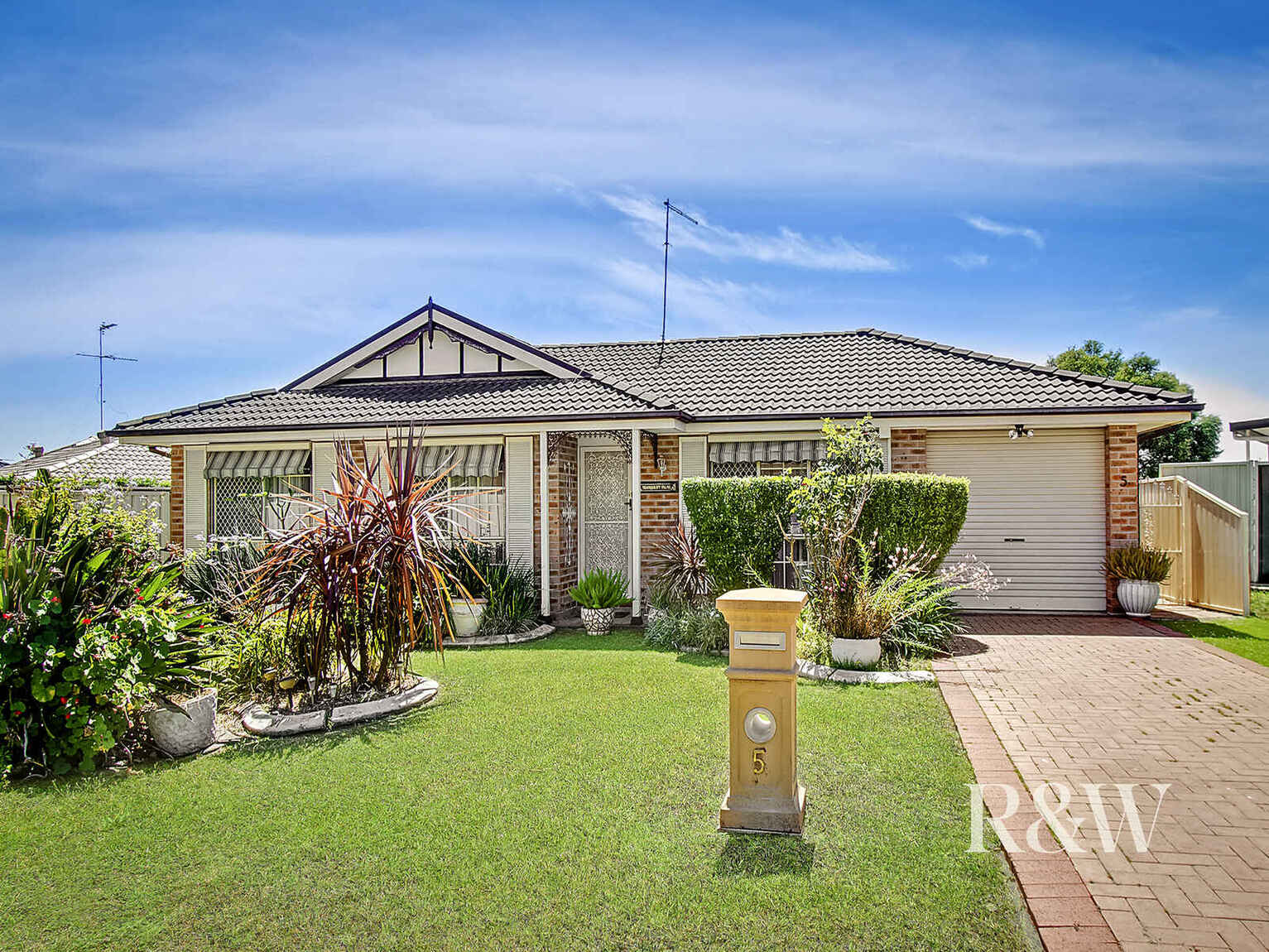 5 Shamrock Court St Clair 5 Shamrock Court St Clair