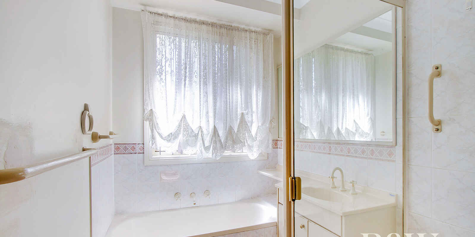 5 Shamrock Court St Clair 5 Shamrock Court St Clair