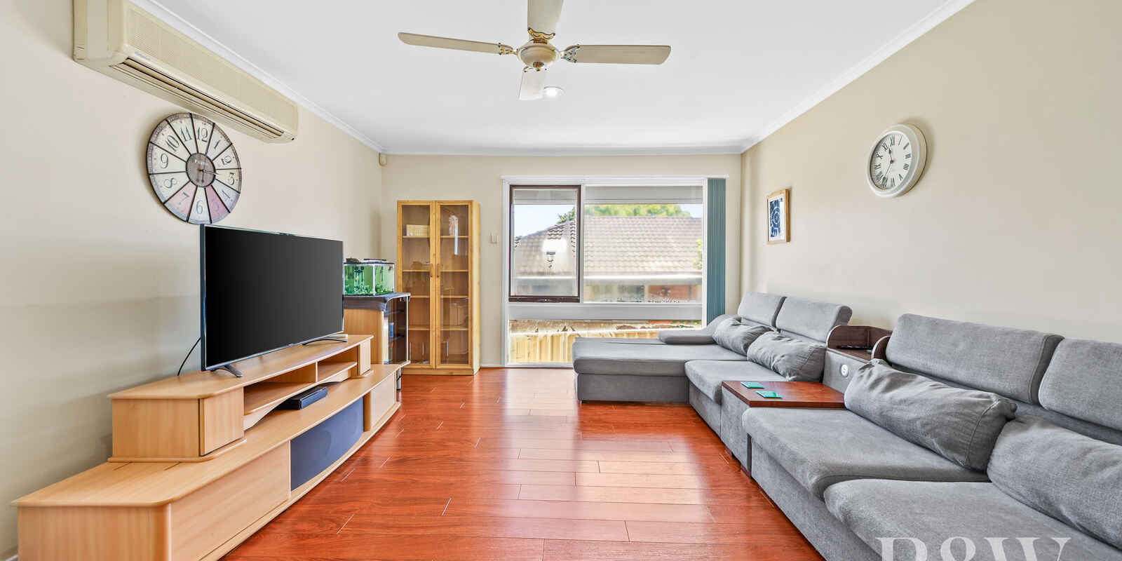 10 DICKENS ROAD Ambarvale