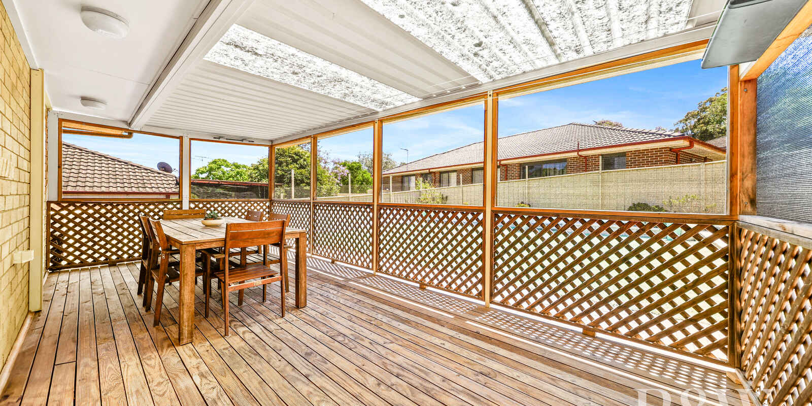 10 DICKENS ROAD Ambarvale