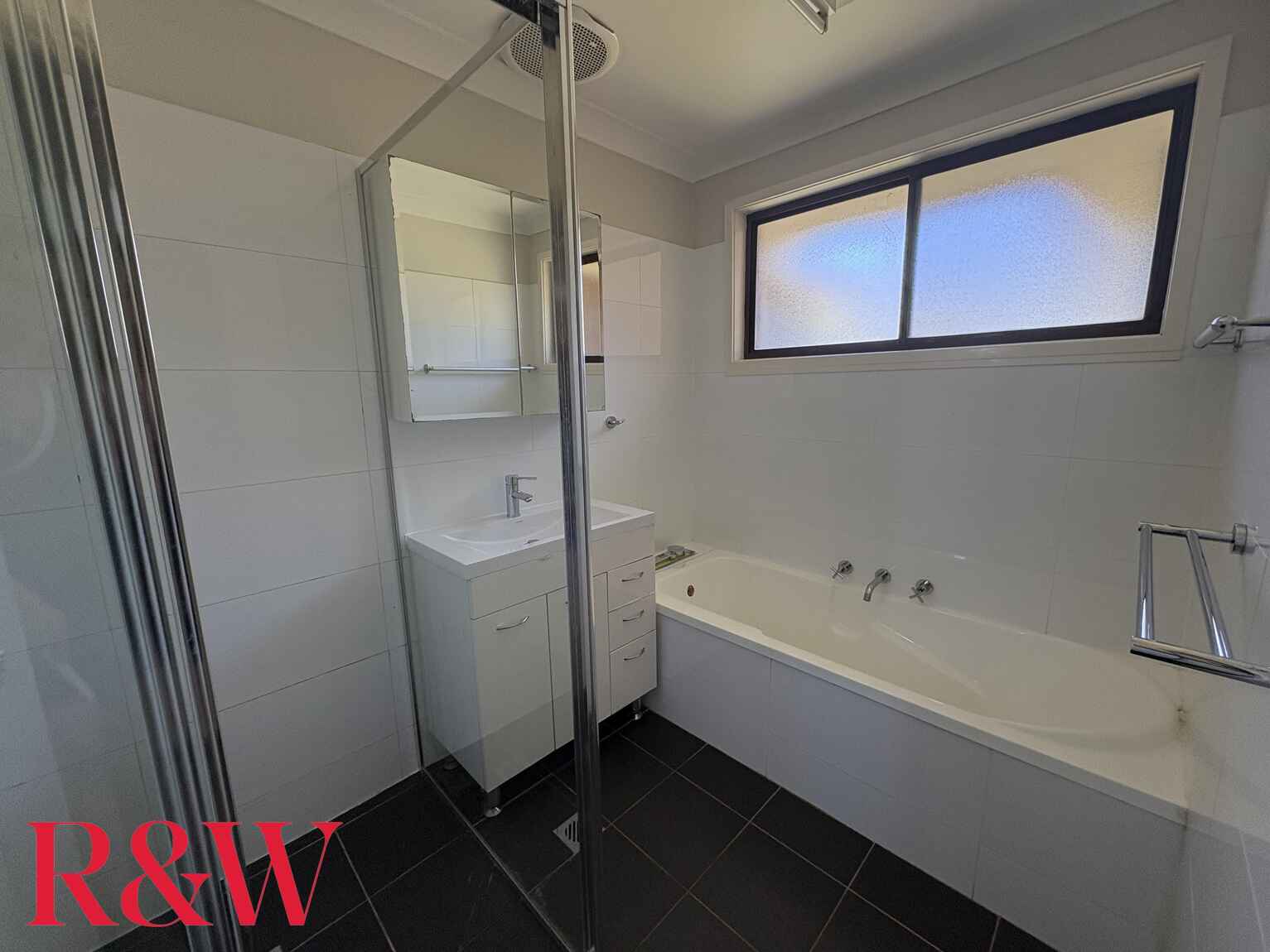 7 Dewrang Avenue Bradbury 7 Dewrang Avenue Bradbury