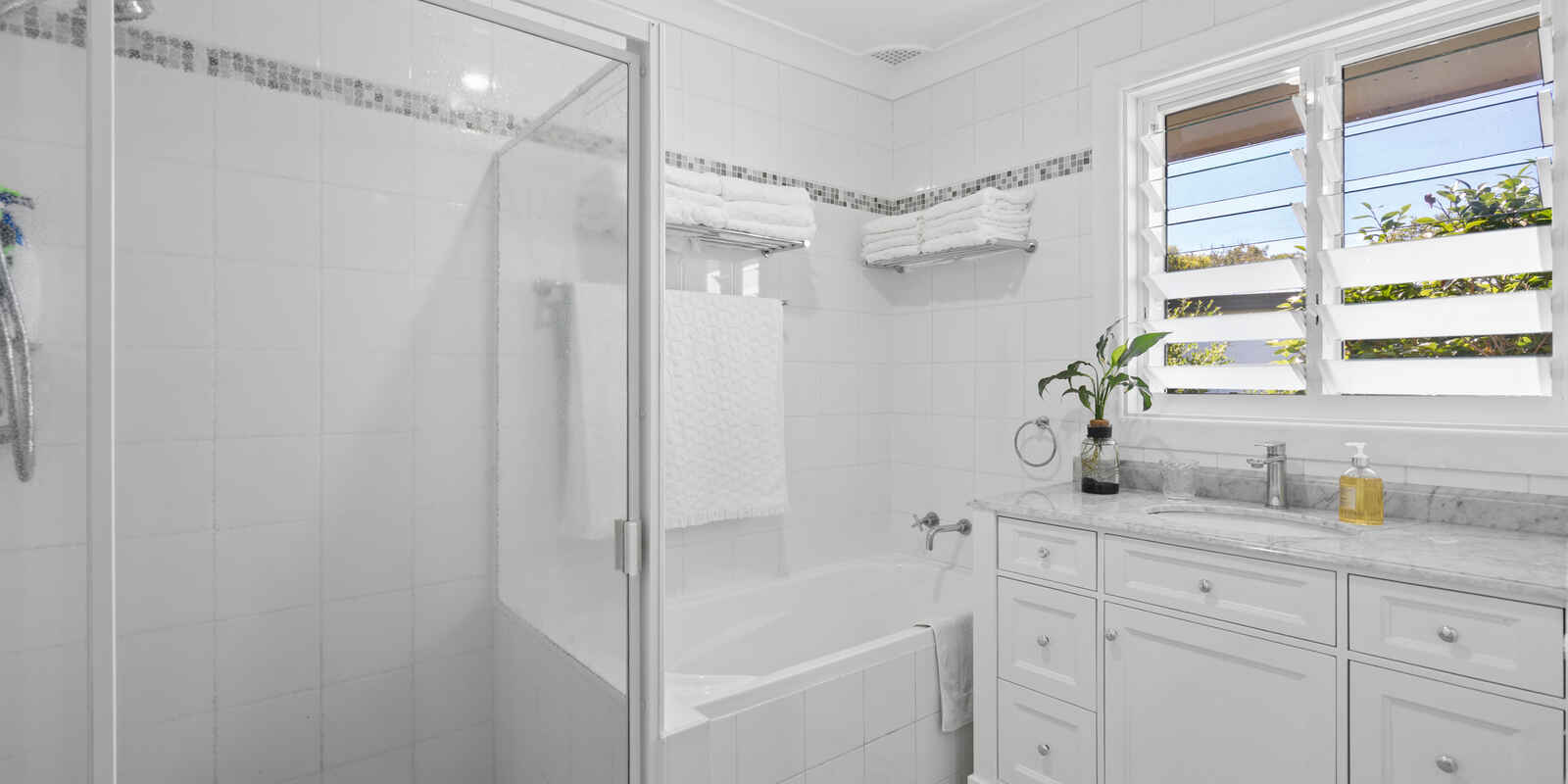 103 Natuna Avenue Budgewoi 103 Natuna Avenue Budgewoi